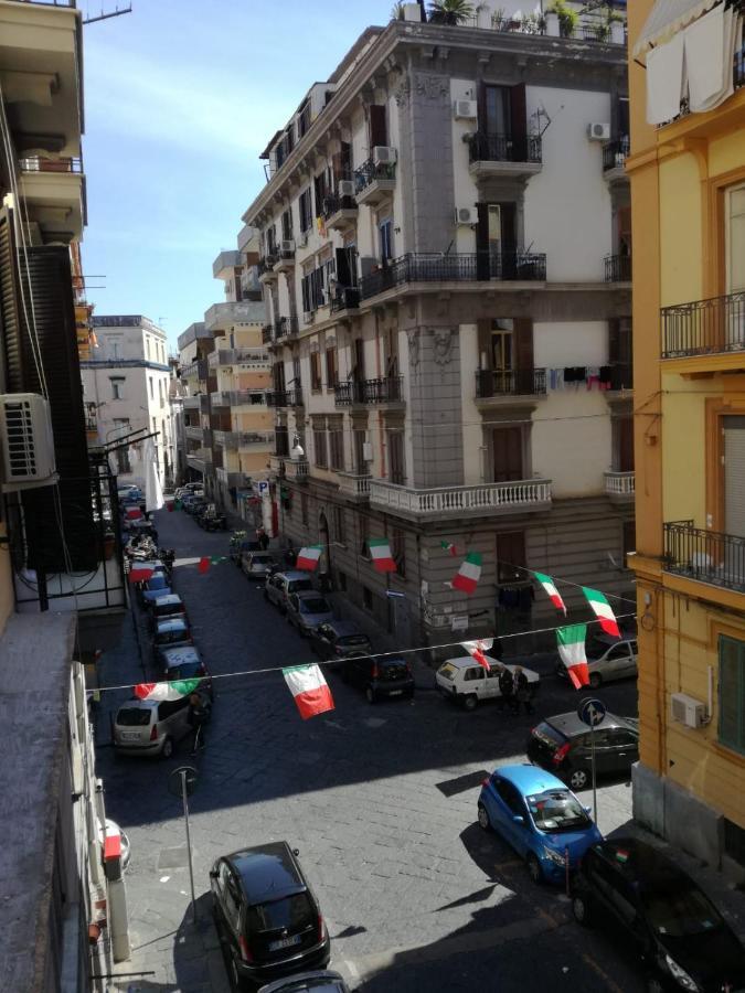 Live And * Napoli